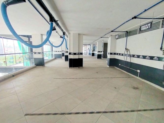 Local en venta en Picaleña Y Mirolindo, Ibagué, 861 m² · foto 13 de 20