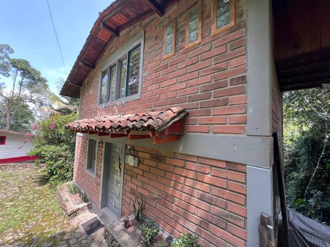 Casa de 11 alcobas en venta en Los Balsos, Medellín, 450 m² · foto 17 de 24