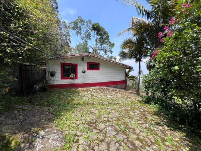 Casa de 11 alcobas en venta en Los Balsos, Medellín, 450 m² · foto 18 de 24