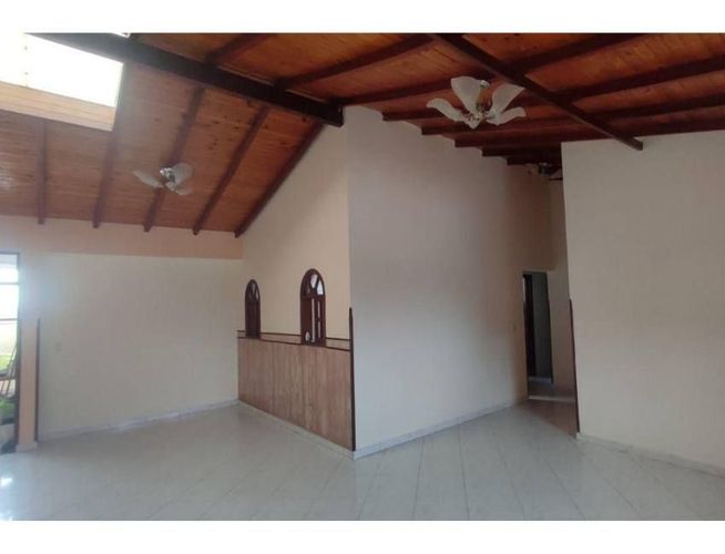Apartamento de 5 alcobas en venta en Girardot, Bucaramanga, 280 m² · foto 5 de 11