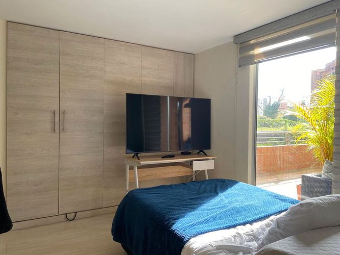 Apartamento de 2 alcobas en arriendo en El Poblado, Medellín, 100 m² · foto 16 de 20