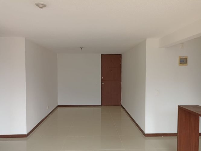 Apartamento de 2 alcobas en venta en Niquia, Bello, 60 m² · foto 3 de 11