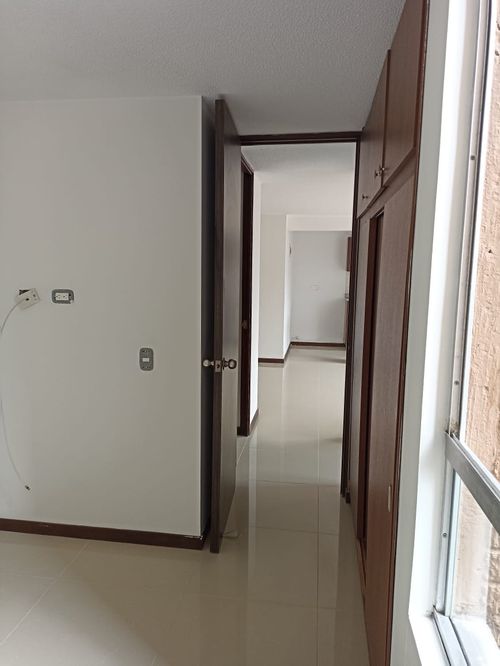Apartamento de 2 alcobas en venta en Niquia, Bello, 60 m² · foto 11 de 11