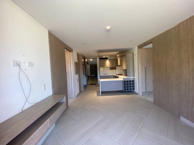 Apartamento de 2 alcobas en venta en Guayanas, Floridablanca, 86 m² · foto 2 de 20