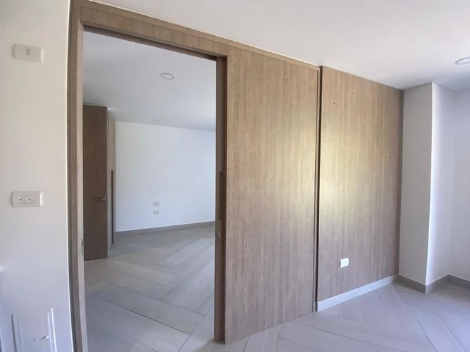Apartamento de 2 alcobas en venta en Guayanas, Floridablanca, 86 m² · foto 11 de 20