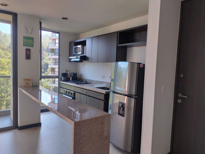 Apartamento de 2 alcobas en venta en El Poblado, Medellín, 64 m² · foto 4 de 16