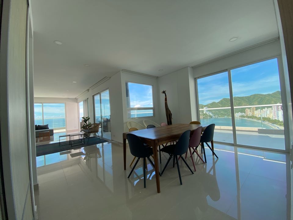 Apartamento en venta en Rodadero Sur, Santa Marta · foto 3 de 24