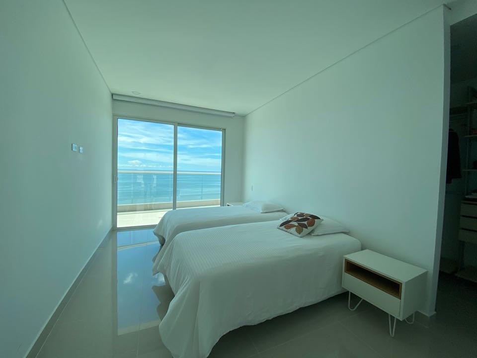 Apartamento en venta en Rodadero Sur, Santa Marta · foto 5 de 24