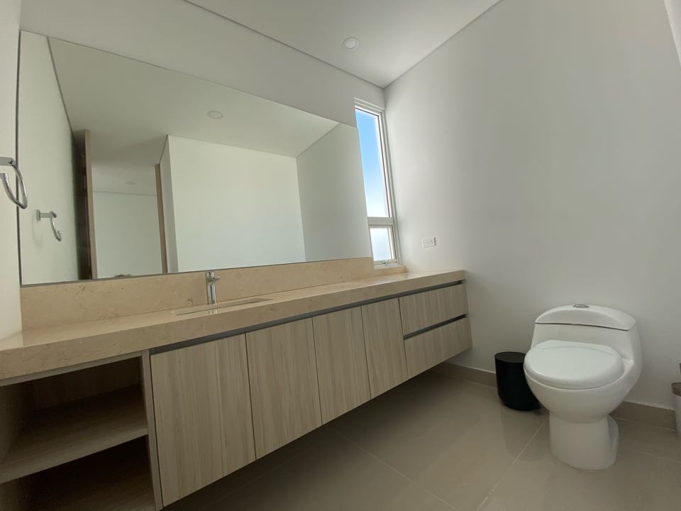 Apartamento en venta en Rodadero Sur, Santa Marta · foto 9 de 24