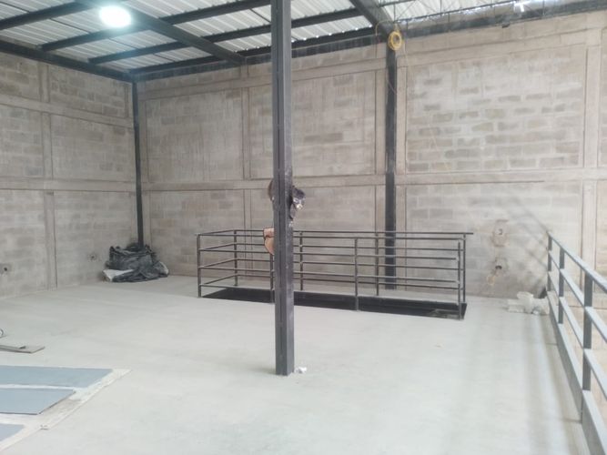 Local en arriendo en Laureles, Medellín, 400 m² · foto 4 de 9