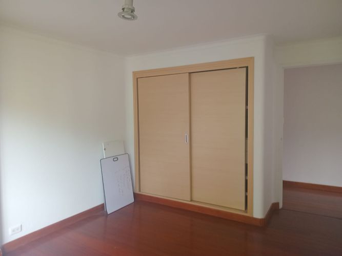 Apartamento de 4 alcobas en arriendo en El Poblado, Medellín, 195 m² · foto 9 de 19