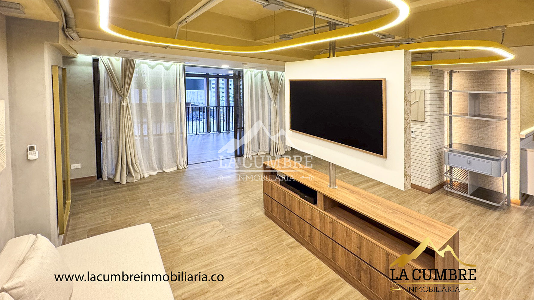 Apartamento en arriendo en Ciudad Del Río, Medellín · foto 4 de 14