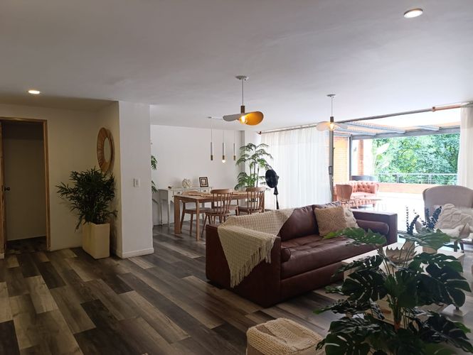 Apartamento de 3 alcobas en arriendo en El Poblado, Medellín, 177 m² · foto 3 de 20