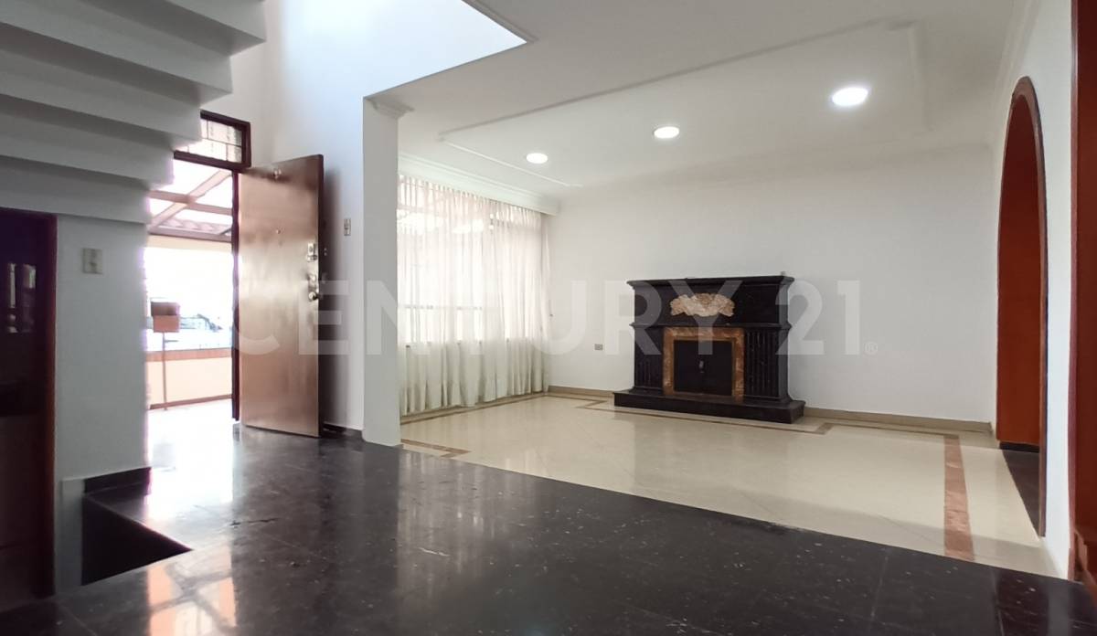 Casa en venta en Santa Barbara Oriental, Zipaquirá · foto 4 de 23