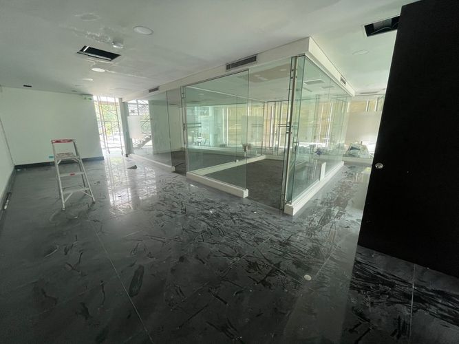Local en arriendo en Oviedo, Medellín, 270 m² · foto 4 de 24