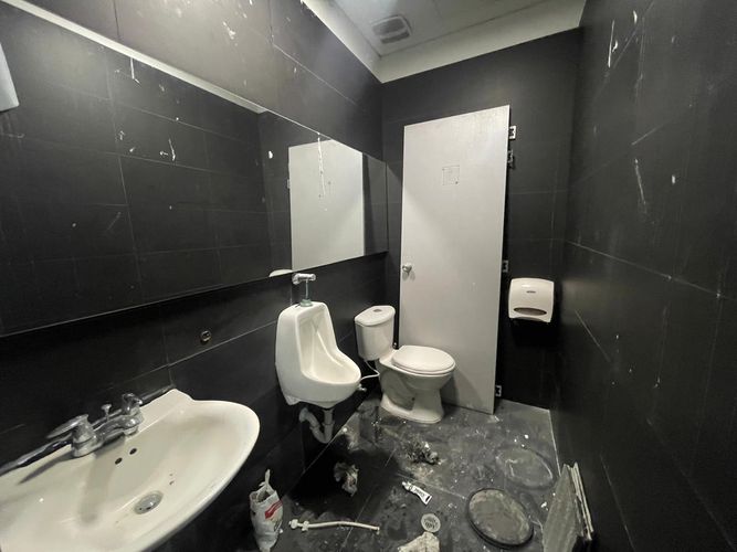 Local en arriendo en Oviedo, Medellín, 270 m² · foto 19 de 24