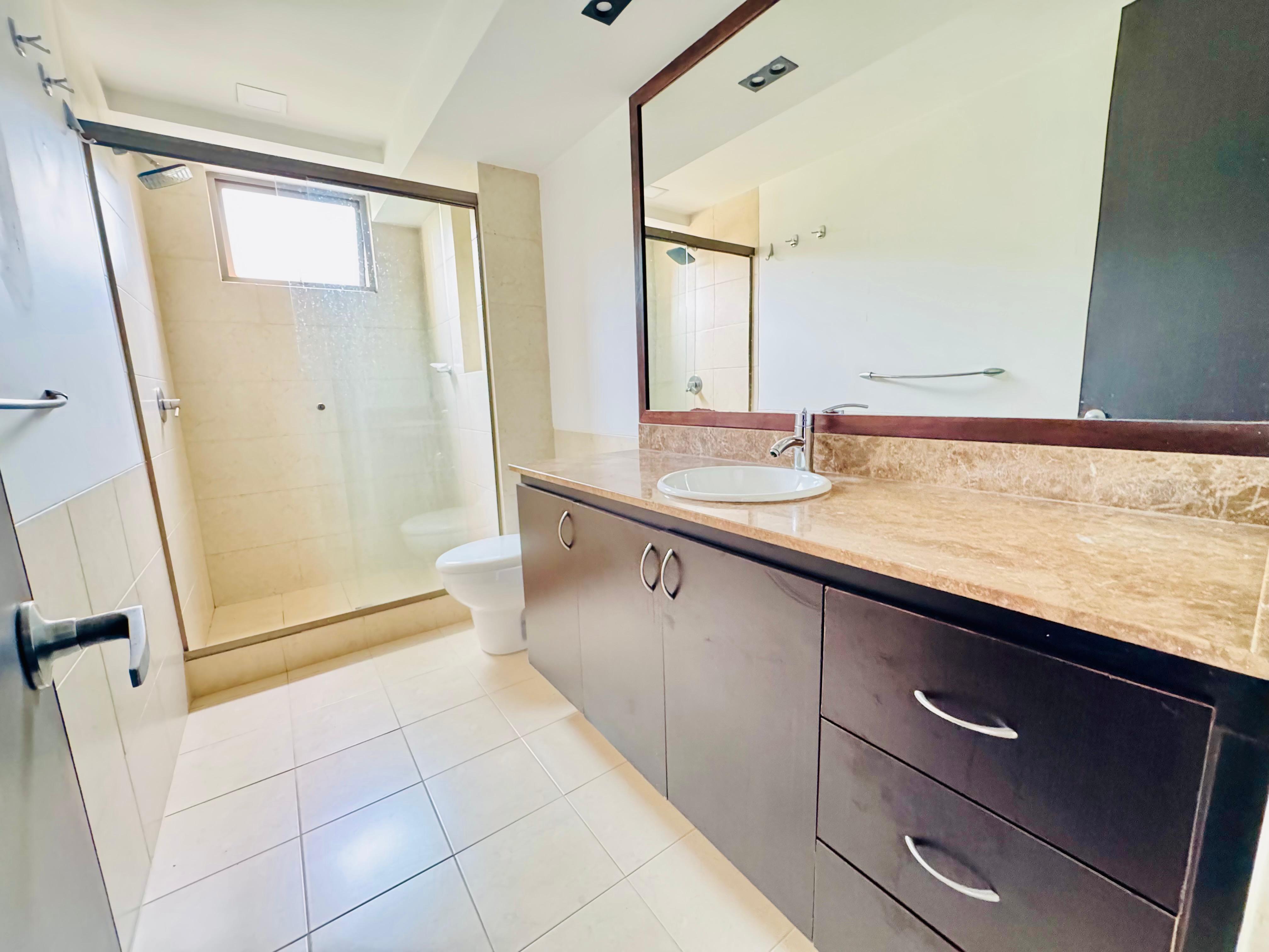 Apartamento en arriendo en San Lucas, Medellín · foto 4 de 12