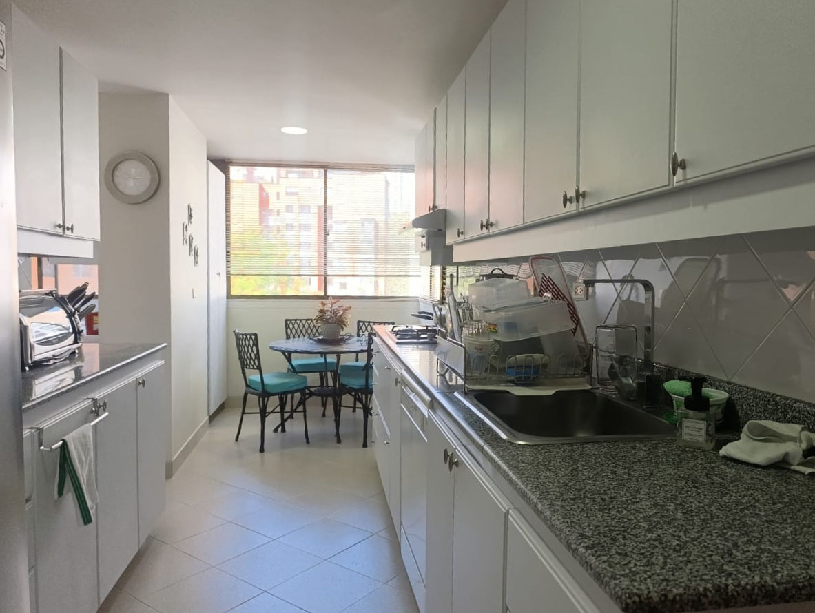Apartamento en arriendo en El Poblado, Medellín · foto 7 de 20