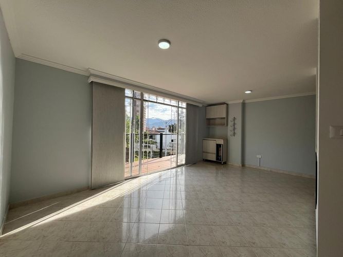 Apartamento de 3 alcobas en arriendo en El Poblado, Medellín, 91 m² · foto 2 de 18