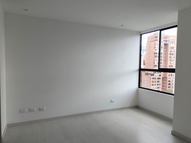 Apartamento de 2 alcobas en arriendo en El Poblado, Medellín, 64 m² · foto 8 de 16