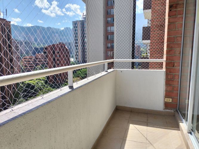 Apartamento de 2 alcobas en arriendo en El Poblado, Medellín, 68 m² · foto 16 de 16