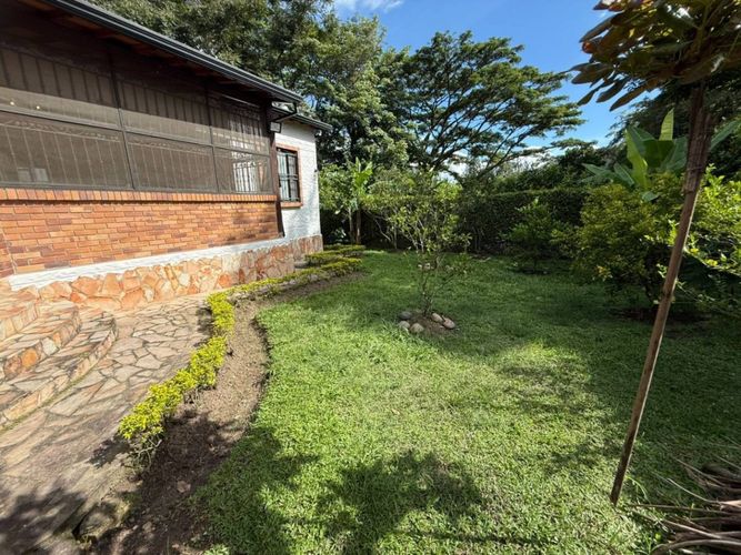 Casa de 4 alcobas en venta en La Mata, Piedecuesta, 250 m² · foto 14 de 15