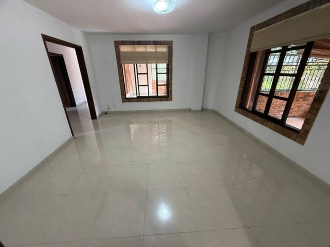 Casa de 4 alcobas en venta en La Mata, Piedecuesta, 250 m² · foto 3 de 15