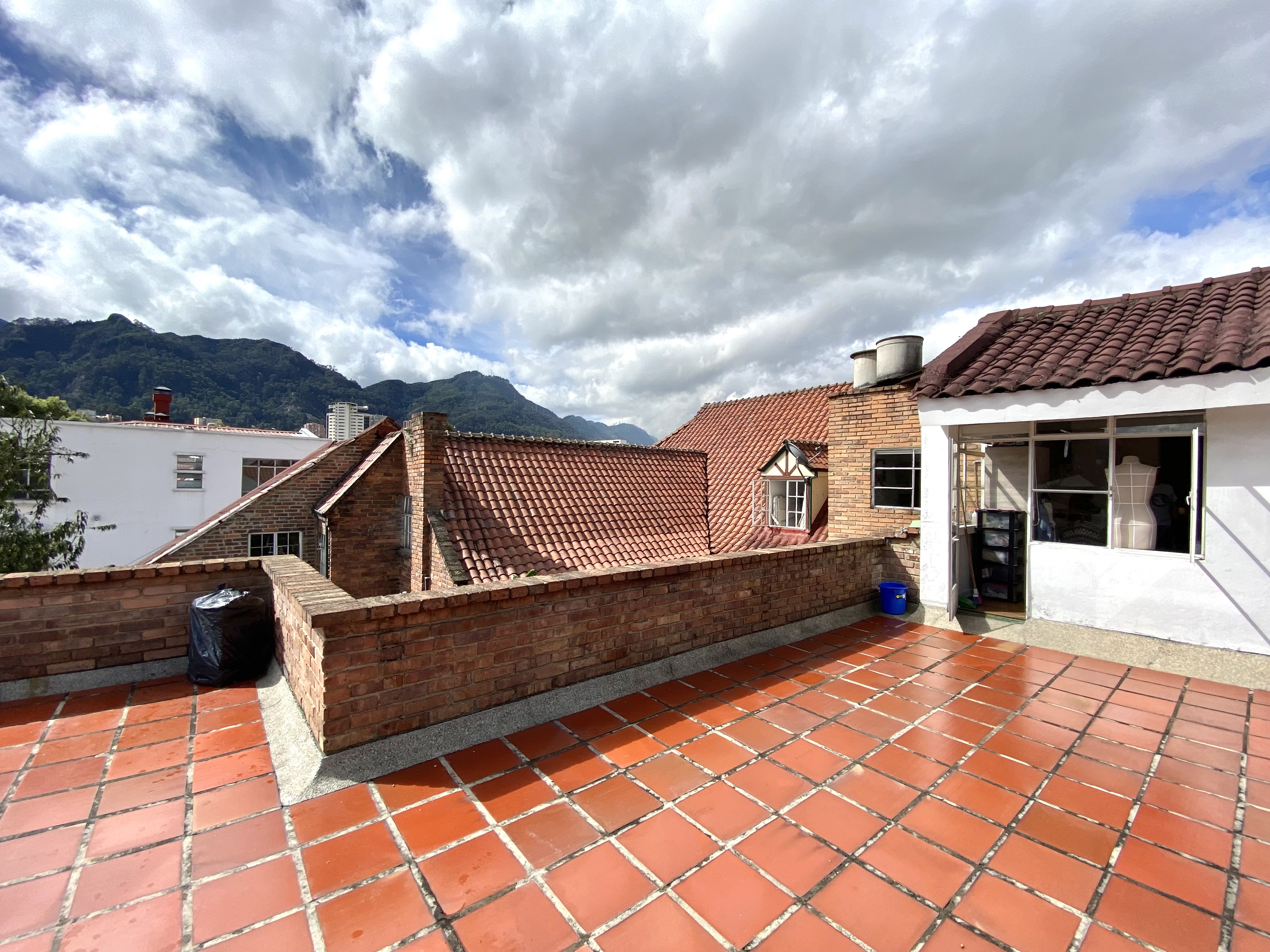 Casa en venta en Quinta Camacho, Bogotá · foto 15 de 17