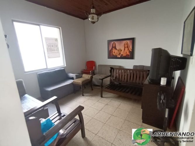 Casa de 5 alcobas en venta en Sevilla, Medellín, 128 m² · foto 4 de 15