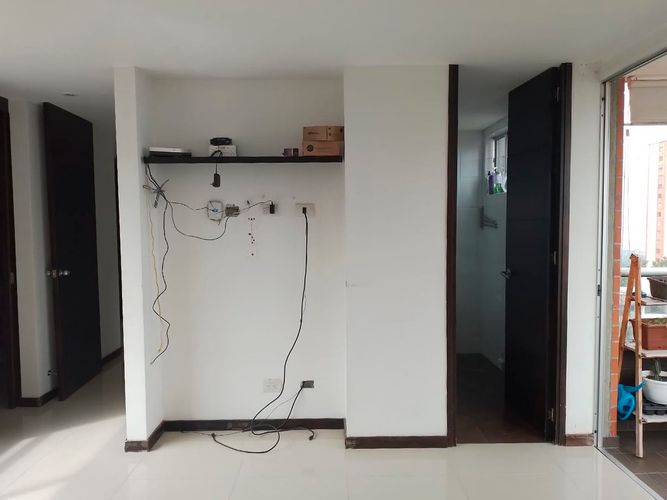 Apartamento de 4 alcobas en arriendo en El Poblado, Medellín, 130 m² · foto 7 de 19