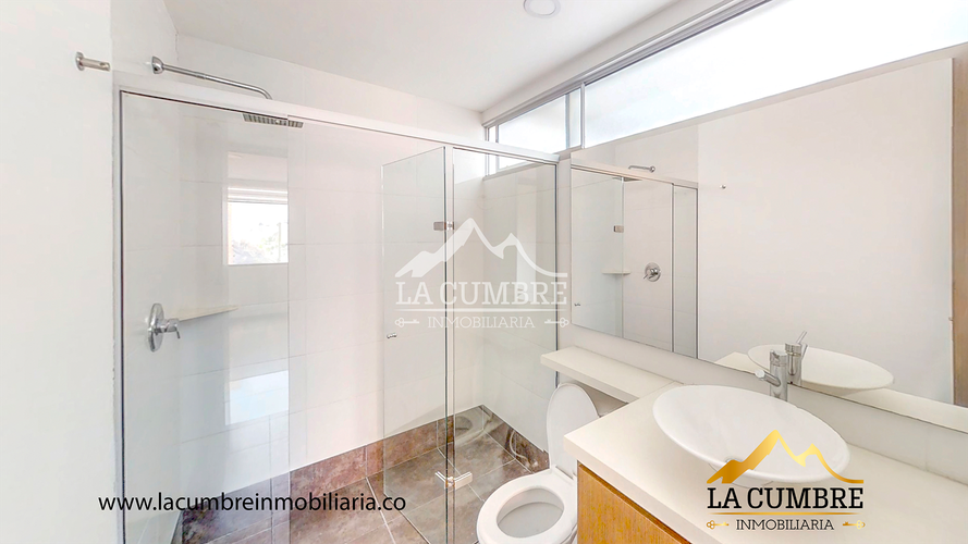 Apartamento de 2 alcobas en arriendo en La Calera, Medellín, 140 m² · foto 11 de 15