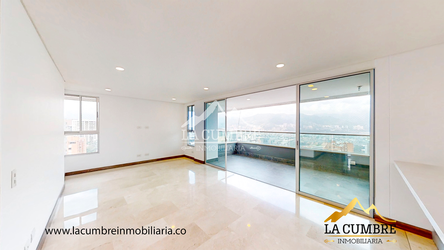 Apartamento de 3 alcobas en arriendo en Los Parra, Medellín, 159 m² · foto 3 de 16
