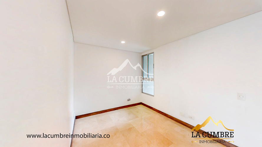 Apartamento de 3 alcobas en arriendo en Los Parra, Medellín, 159 m² · foto 9 de 16