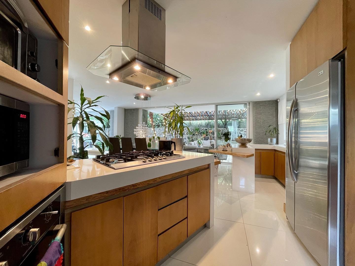 Casa en Venta en Loma de las brujas, Envigado