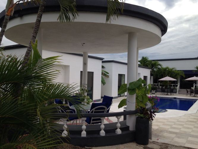 Casa de 7 alcobas en venta en Girardot, Girardot, 500 m² · foto 19 de 24