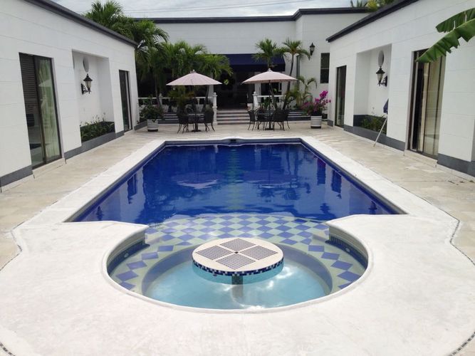 Casa de 7 alcobas en venta en Girardot, Girardot, 500 m² · foto 23 de 24