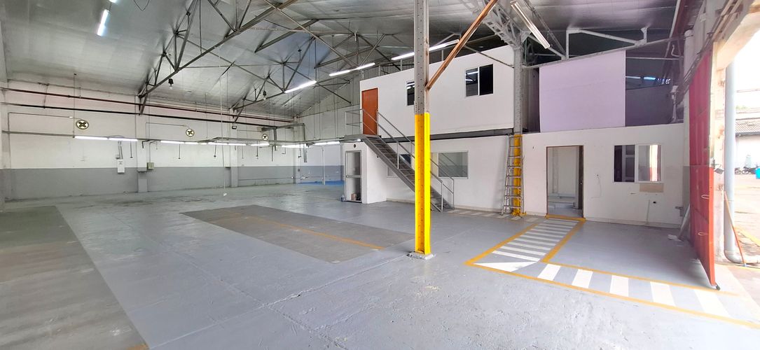 Bodega en arriendo en Industrial, Cali, 400 m² · foto 4 de 9