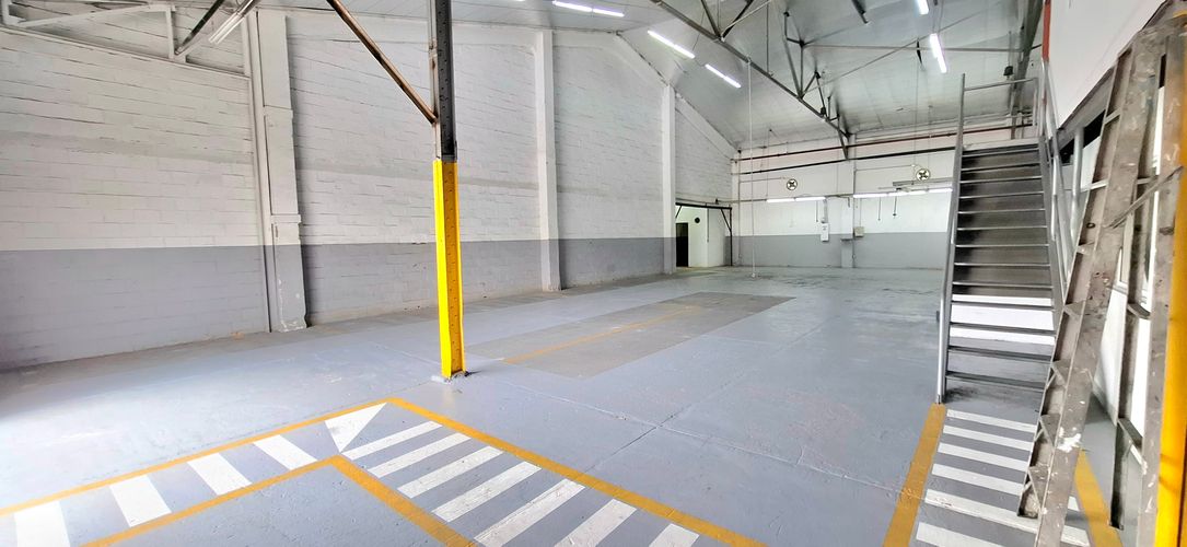 Bodega en arriendo en Industrial, Cali, 400 m² · foto 7 de 9