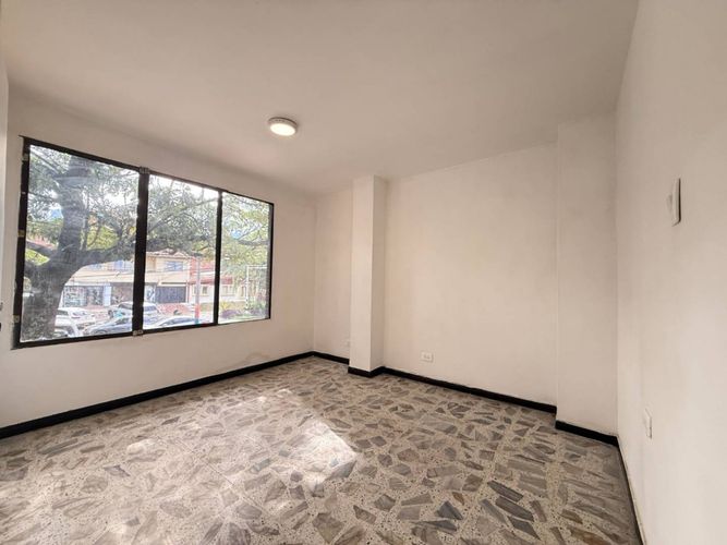 Apartamento de 3 alcobas en arriendo en Laureles, Medellín, 90 m² · foto 7 de 13