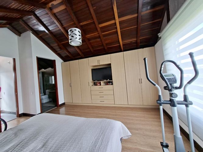 Casa de 4 alcobas en venta en Cota, 177 m² · foto 13 de 24