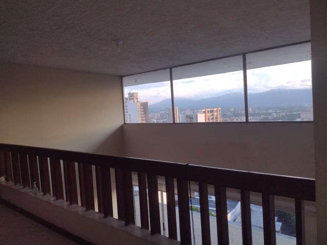 Apartamento de 4 alcobas en venta en Sotomayor, Bucaramanga, 207 m² · foto 5 de 22