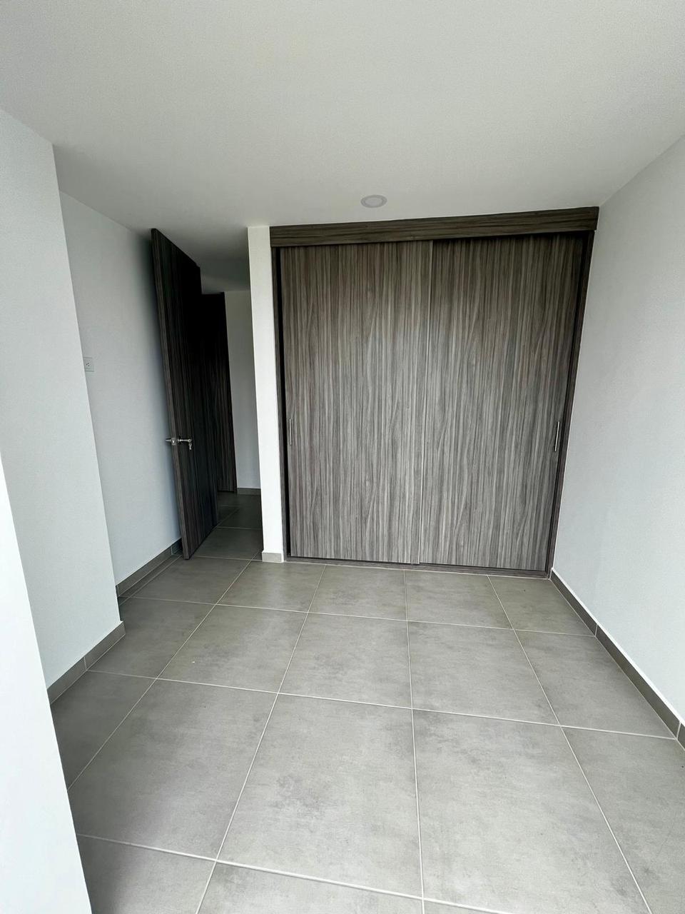 Apartamento en venta en Milan, Manizales · foto 9 de 17