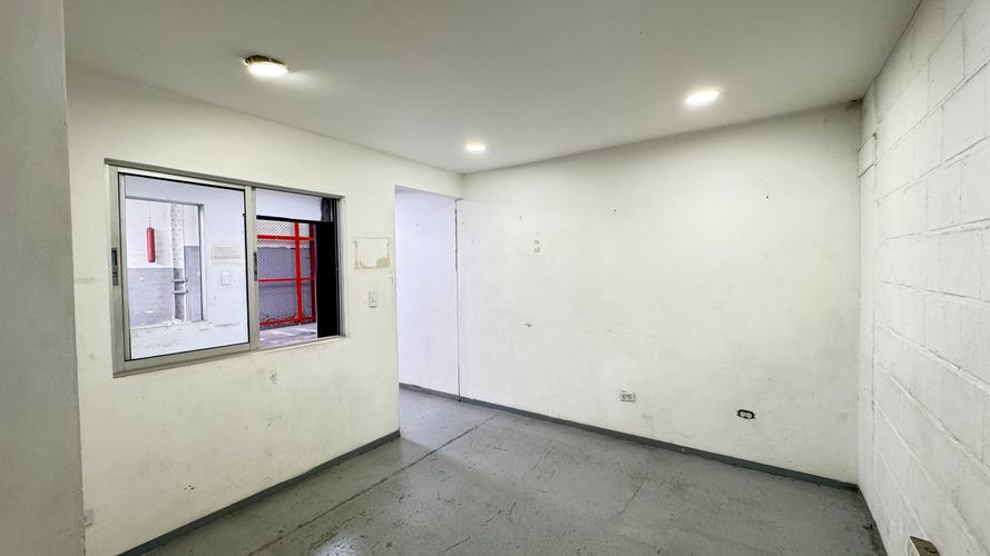 Bodega en arriendo en Industrial, Cali, 300 m² · foto 13 de 17