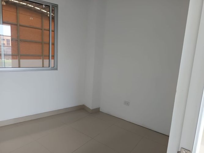 Bodega en arriendo en Cr Alejandria Real Viii, Mosquera, 2382 m² · foto 14 de 19