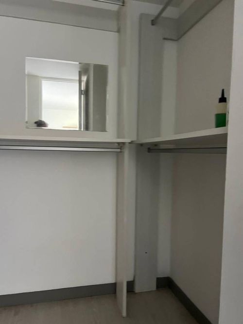 Apartamento de 2 alcobas en arriendo en Castropol, Medellín, 84 m² · foto 4 de 16