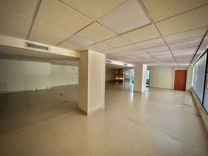Local en venta en Sector Lago Uribe, Pereira, 299 m² · foto 6 de 16