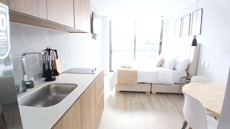 Apartaestudio en venta en Chico Norte, Bogotá, 24 m² · foto 2 de 13
