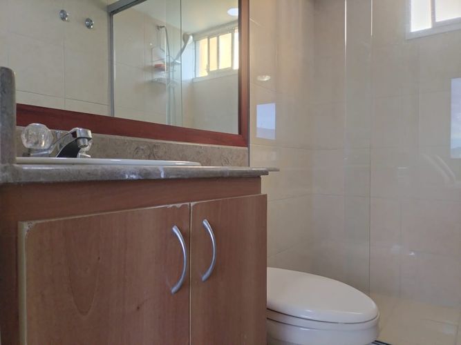 Apartamento de 2 alcobas en arriendo en El Poblado, Medellín, 90 m² · foto 14 de 16