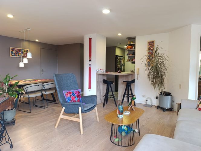 Apartamento de 2 alcobas en arriendo en El Poblado, Medellín, 79 m² · foto 5 de 19