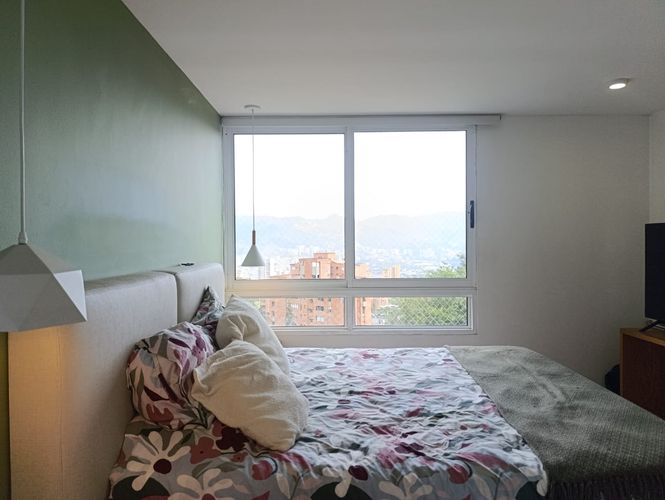 Apartamento de 2 alcobas en arriendo en El Poblado, Medellín, 79 m² · foto 17 de 19